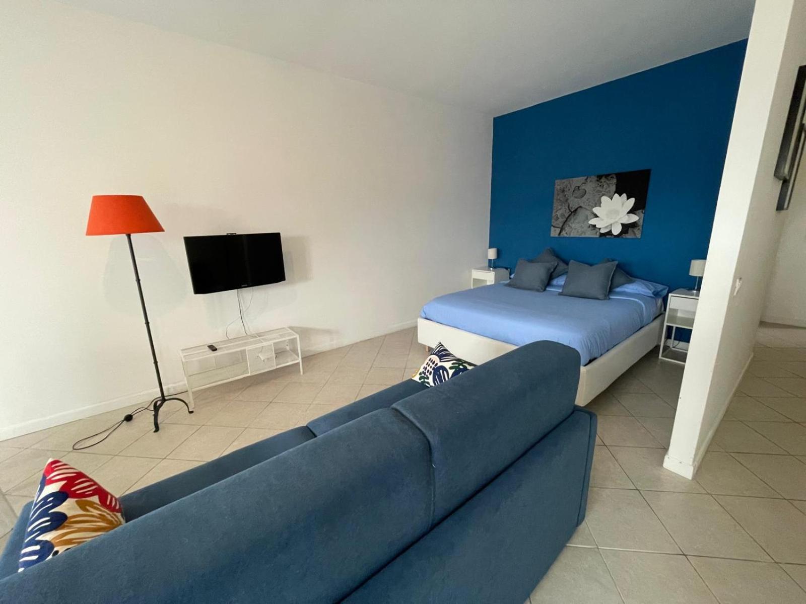 Queen Train Station Noemi & Angel Apartamento